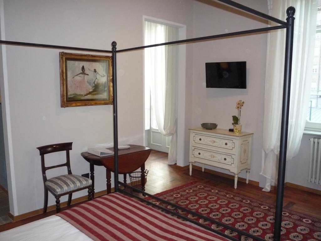 Madama Cristina Bed & Breakfast Turin Zimmer foto