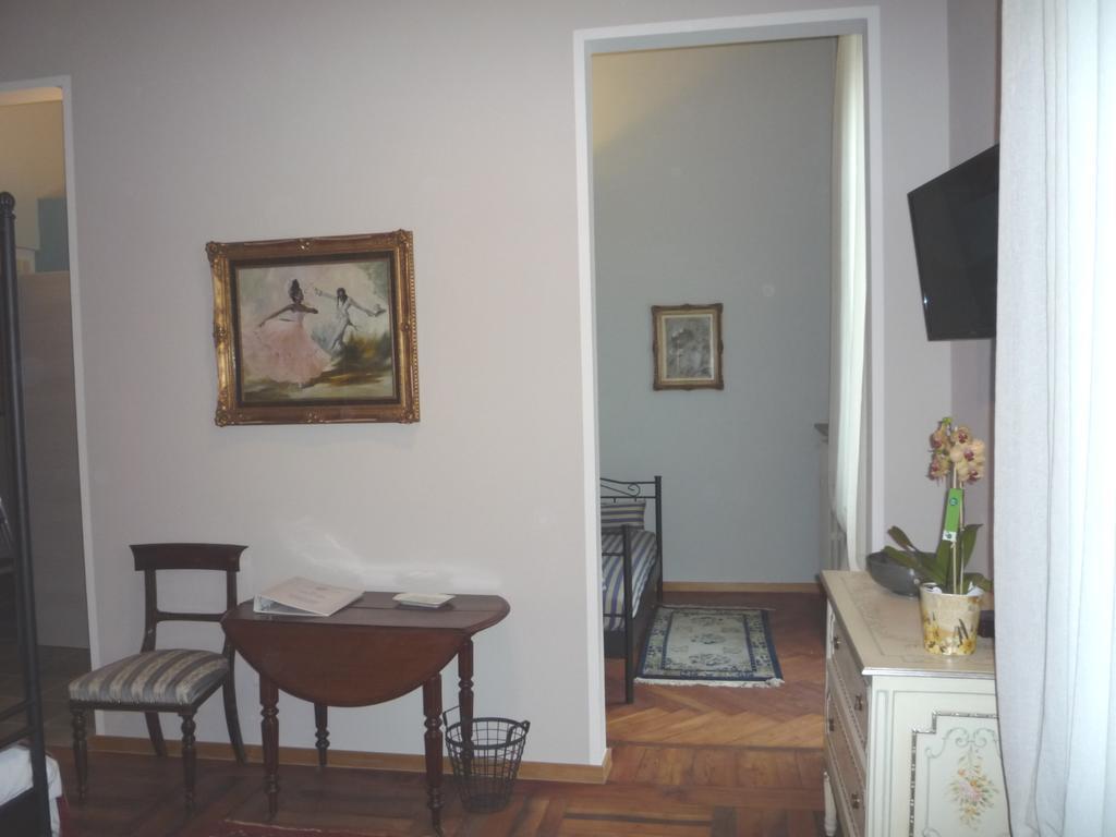 Madama Cristina Bed & Breakfast Turin Zimmer foto