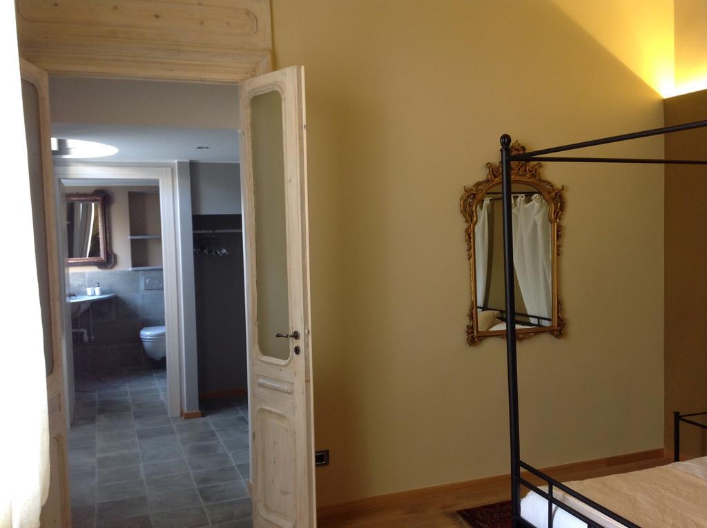 Madama Cristina Bed & Breakfast Turin Zimmer foto
