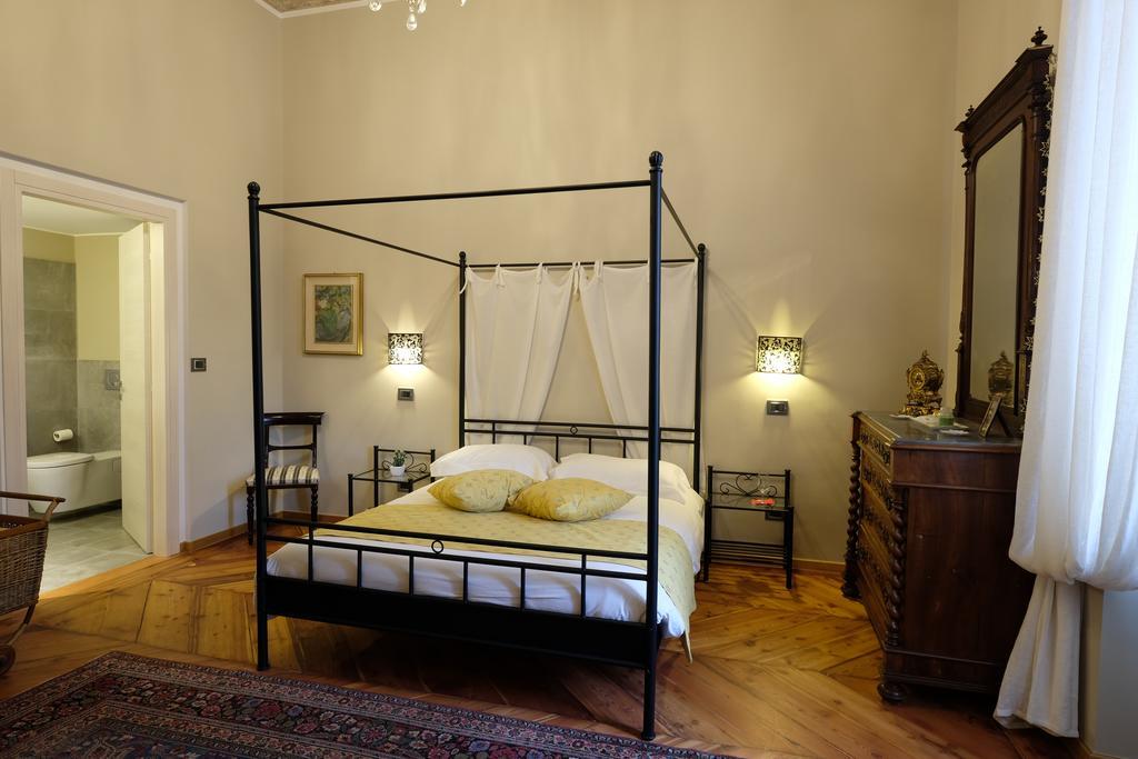 Madama Cristina Bed & Breakfast Turin Exterior foto